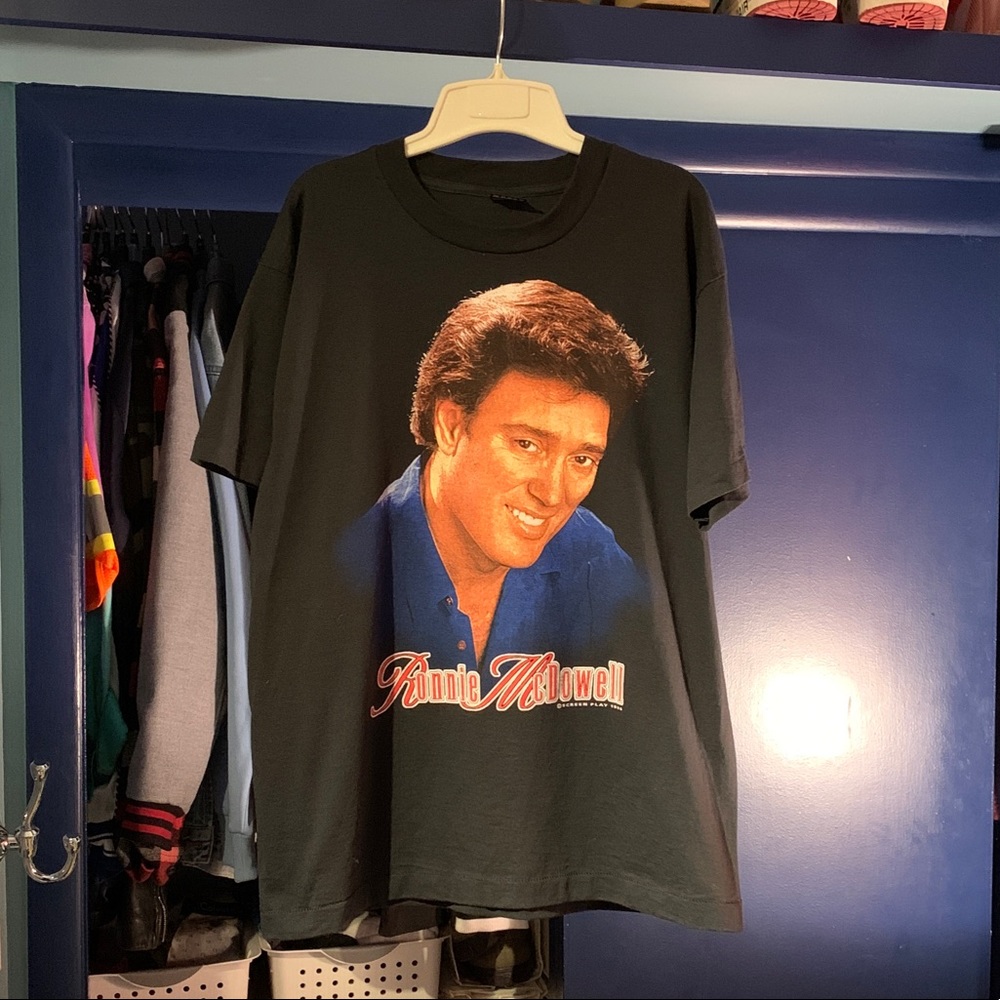 Vintage 1996 Ronnie McDowell Shirt